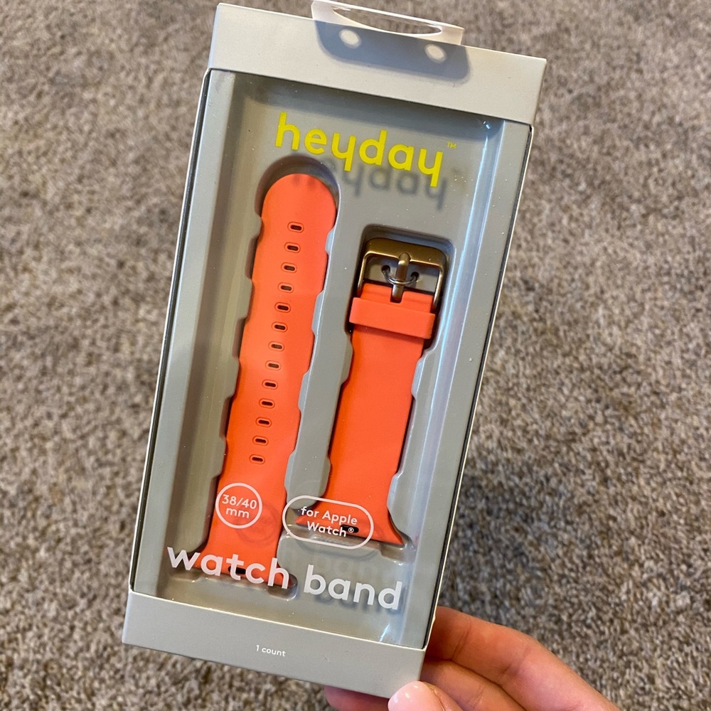 NEW Apple Watch coral band